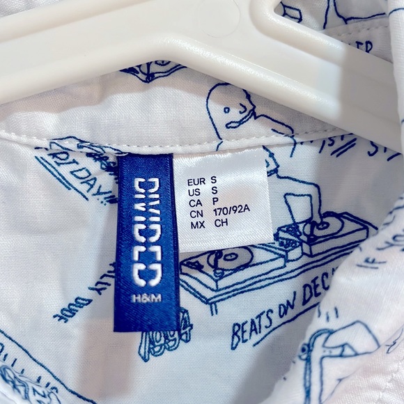 Divided H&M 'Skate On The Reg' Button up Short-sleeve Shirts - Picture 5 of 6